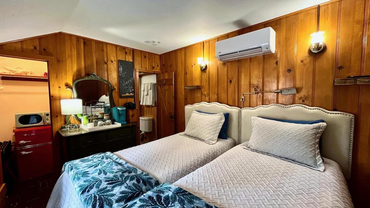 Peaceful Cabin